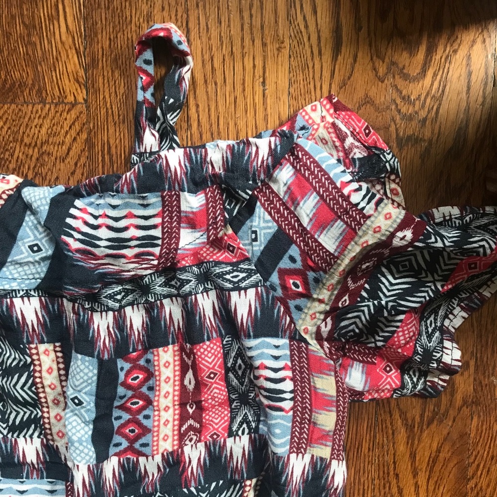 Patterned top - Picture 3 of 3